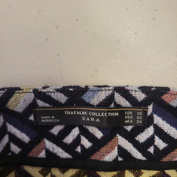 Zara Multicolor Chevron Mini Skirt - Picture 3 of 3